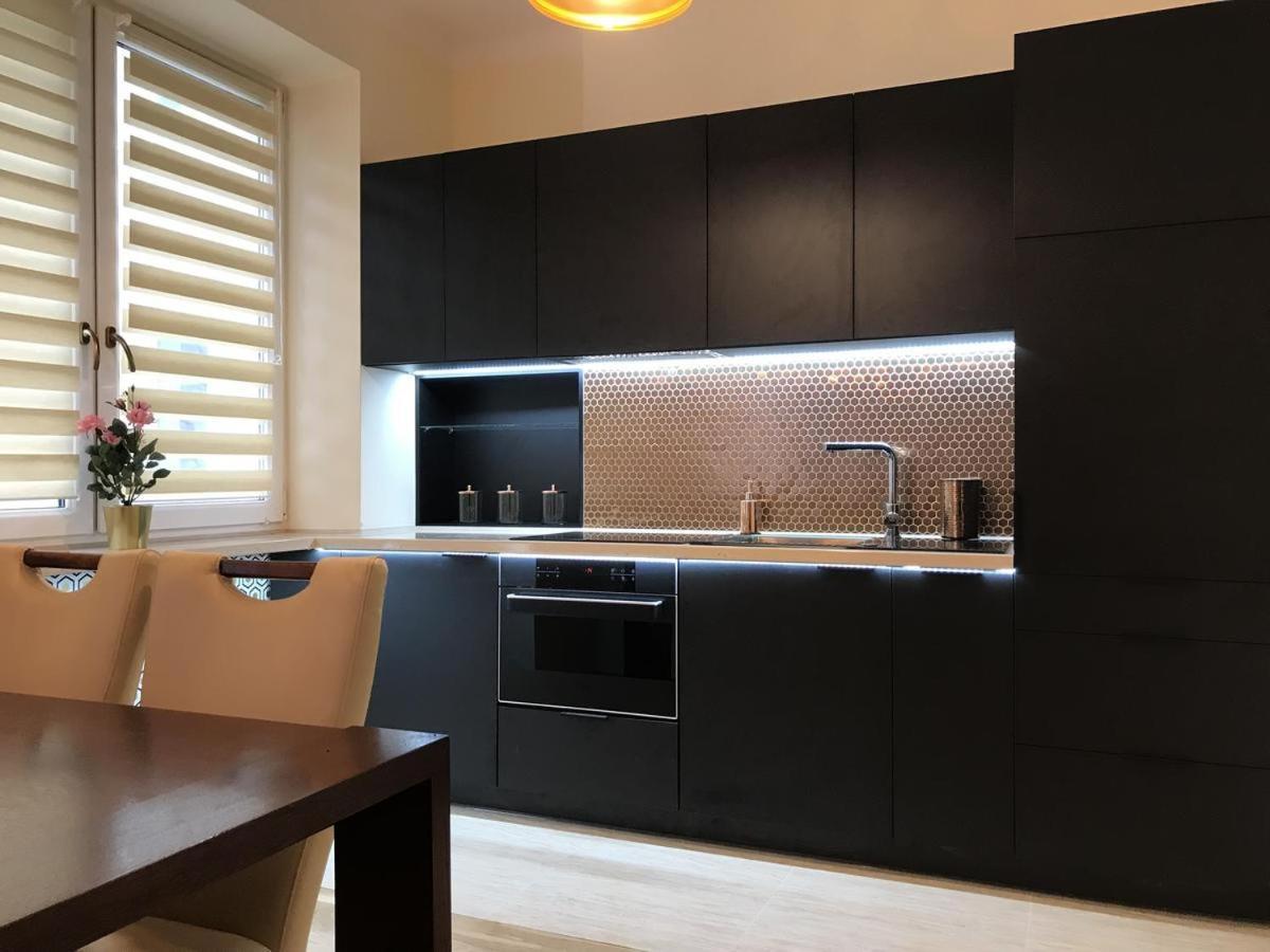 P&O Serviced Apartments Metro Mokotow Warschau Exterior foto